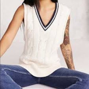 BDG | Oversized Cable Knit Vest
